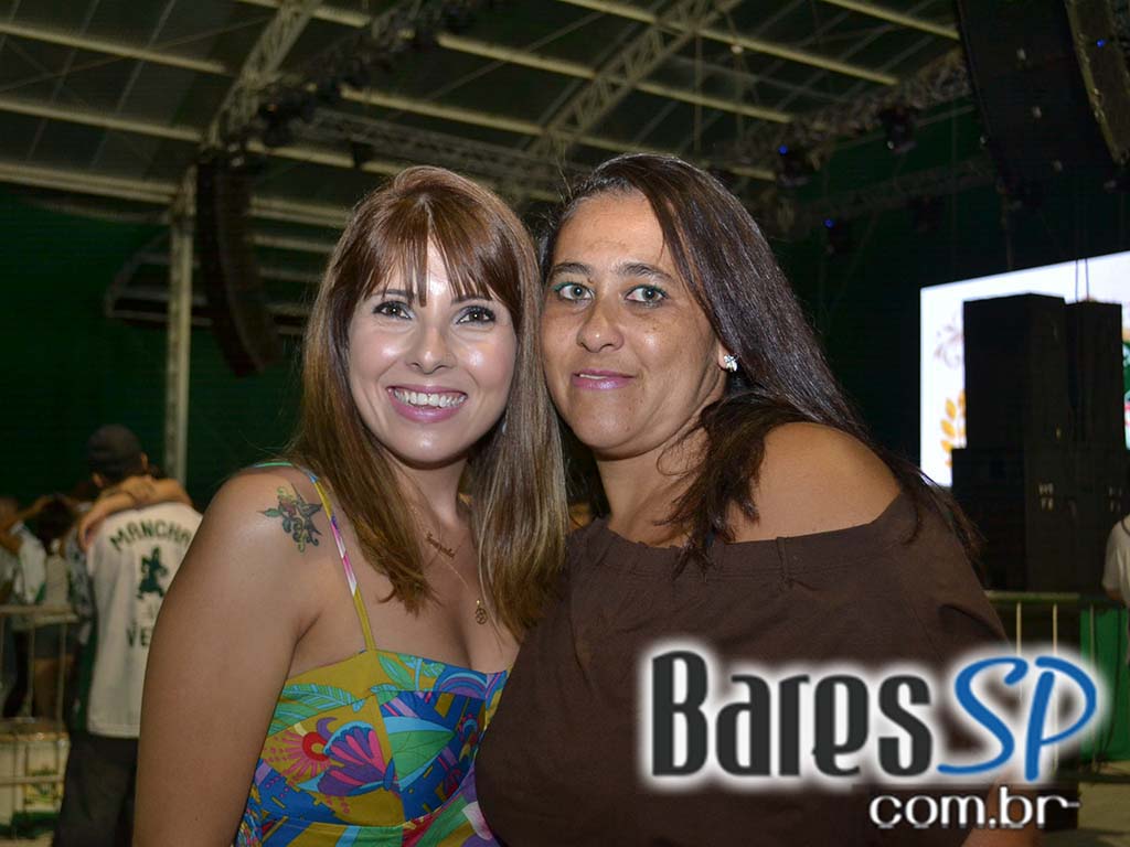 Mr Catra se apresentou no ensaio da Mancha Verde para o Carnaval 2013 Mr Catra se apresentou no ensaio da Mancha Verde para o Carnaval 2013